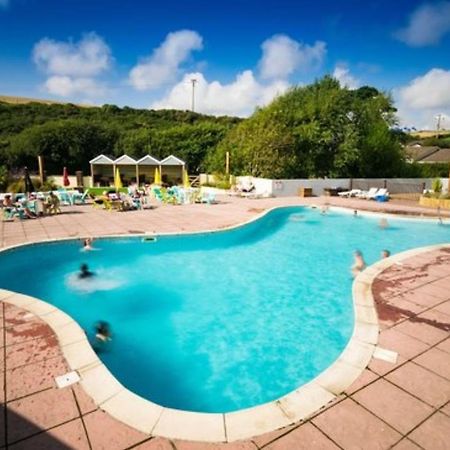 4 Berth Couples And Family Caravan In Beautiful Newquay Bay Resort Exteriér fotografie
